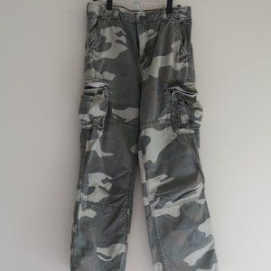 GAP Kids  Camo Cargo Pants, Size 16 Husky  NWT